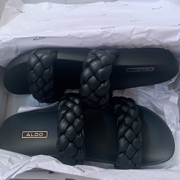 Aldo Slides - Picture 2 of 4